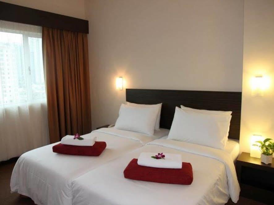 Hotel Summer View Куала Лумпур Екстериор снимка