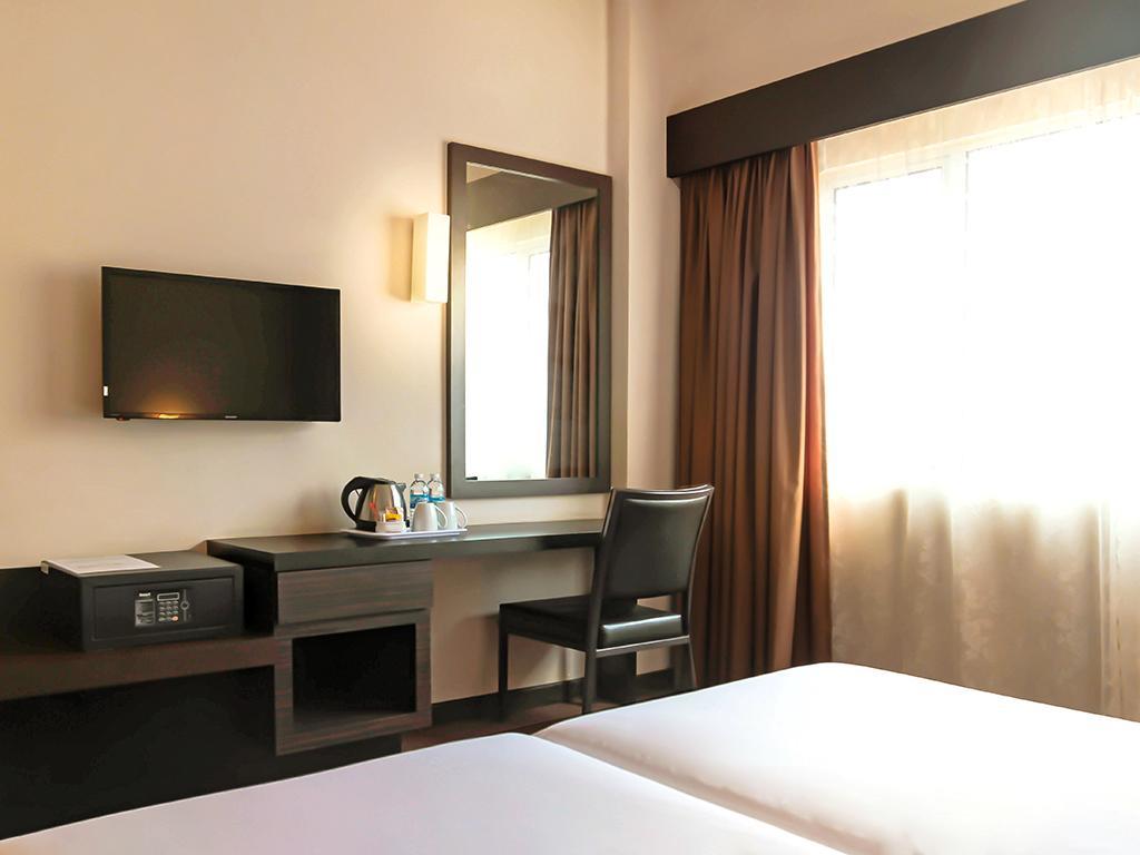 Hotel Summer View Куала Лумпур Екстериор снимка