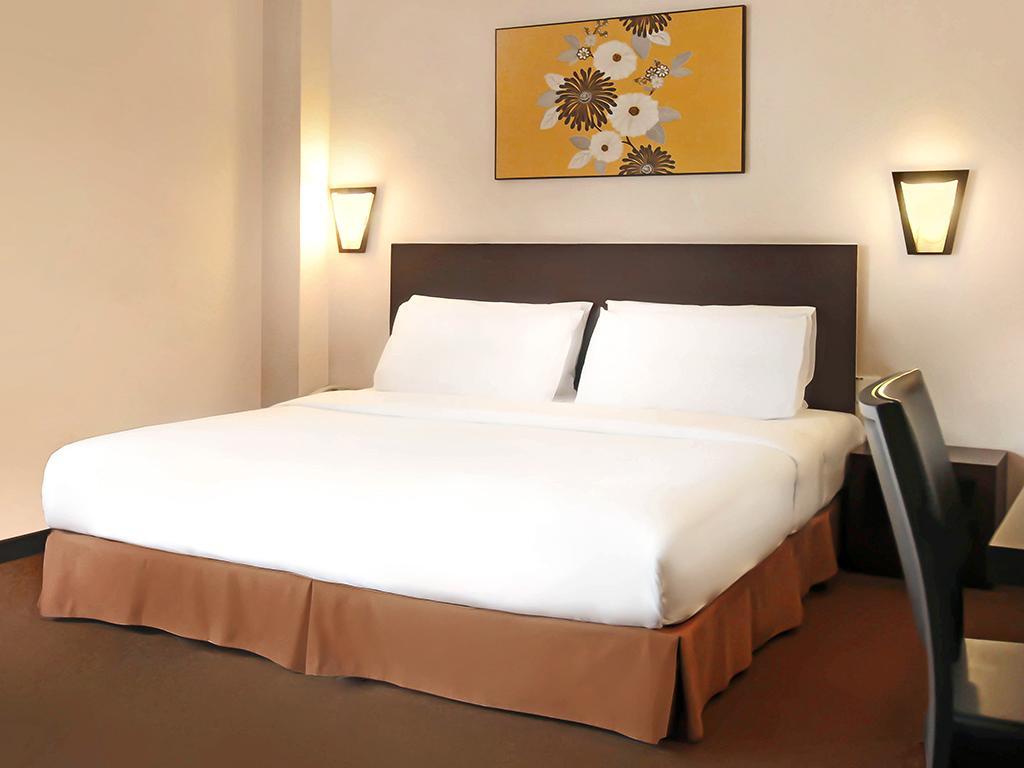 Hotel Summer View Куала Лумпур Екстериор снимка